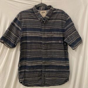 Vans Mens SS Buttoned Striped Shirt Color Gray/Blue Size XL